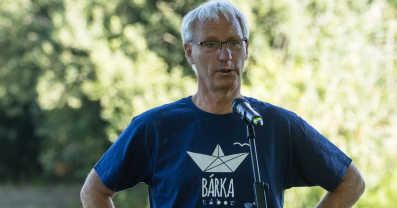 Soltész Miklós: Tartsuk életben ezeréves történelmünket, a magyarság kincsét!

A magyarság története ezer évekkel ezelőtt kezdődött, és mindannyiunk felelőssége, hogy ezt a gazdag örökséget megőrizzük. Az elmúlt évezredek során népünk számos kihívással né
