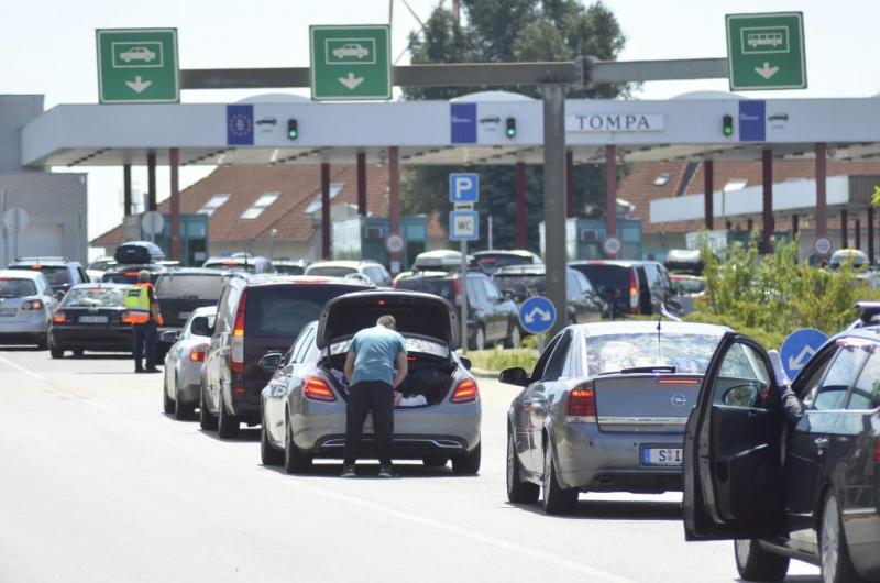 Vasárnaptól kezdődően az Európai Unió külső határain valós időben lép életbe az új beléptetési és kiléptetési rendszer.