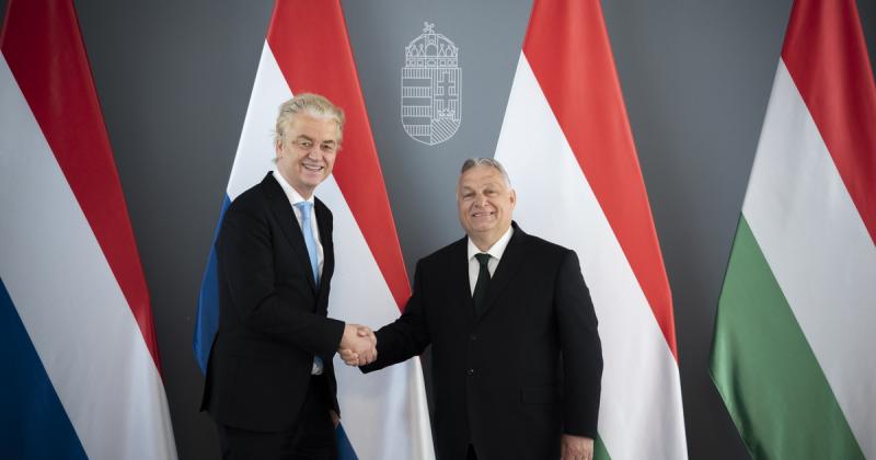 Orbán Viktor szövetségese meredek lépésre szánta el magát, ezzel pedig komoly rizikót vállalt, amely egész Európában kihívások elé állíthatja a jobboldali politikai erőket.