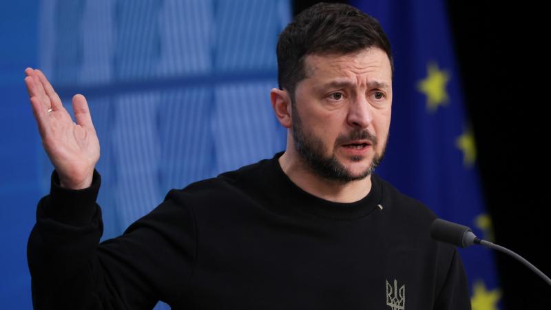 Az ukrán elnök GDP-arányos pénzügyi támogatást kér a nyugati országoktól.