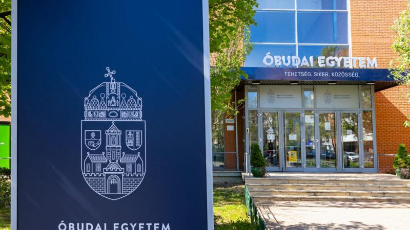 Az Óbudai Egyetem alapítványa mindössze 3 százalékos hozamot realizál 136 milliárd forintos befektetéséből.